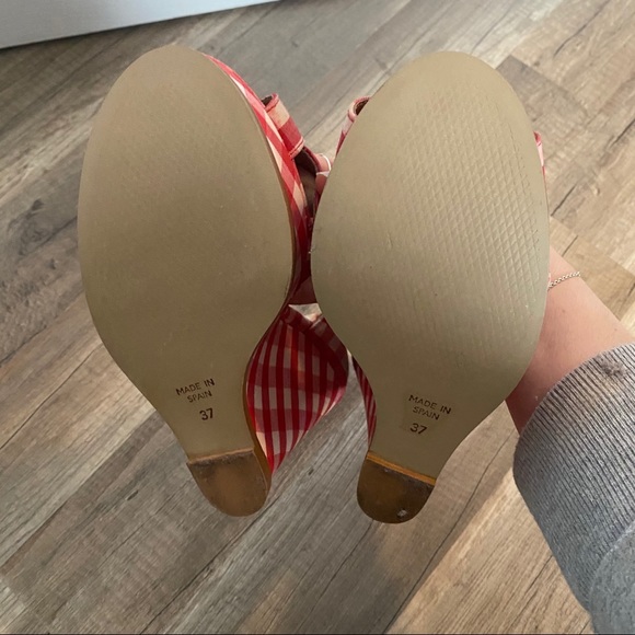 Red white Gingham Wedges Schuh - Picture 4 of 4